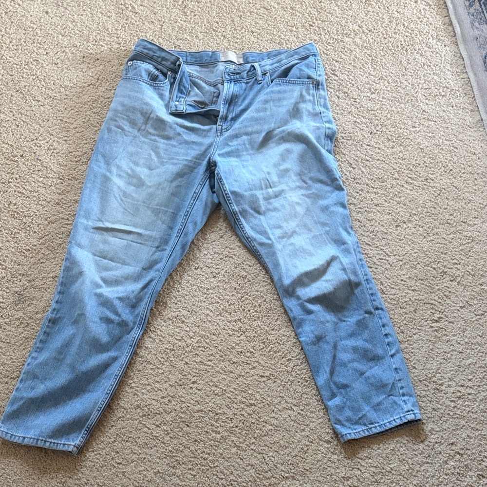 Everlane Women's Straight Leg Jeans in Light Blue